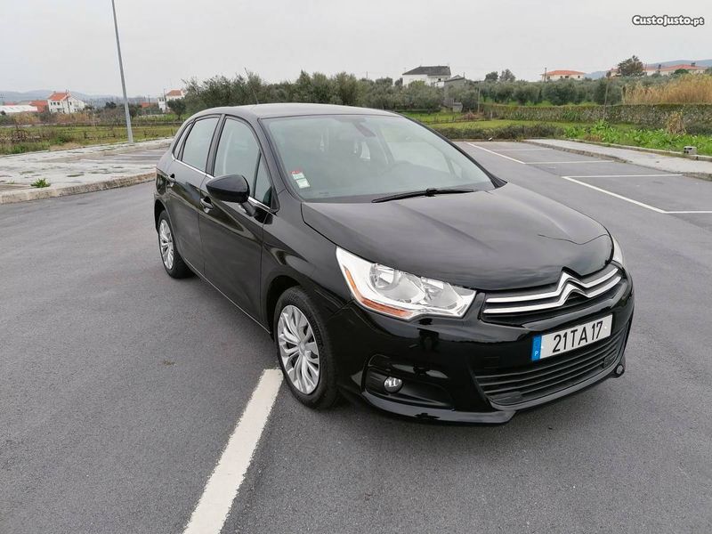 Citroën C4 • 2014 • 200,000 km 6