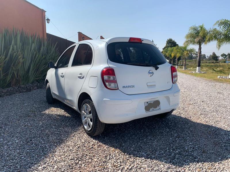 Nissan March • 2013 • 140,000 km 13