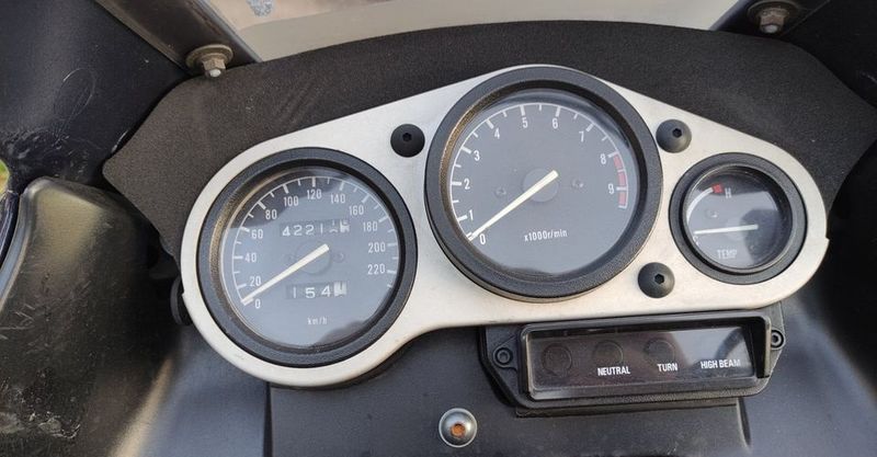 Yamaha tdm 900 • 1994 • 60,000 km 4