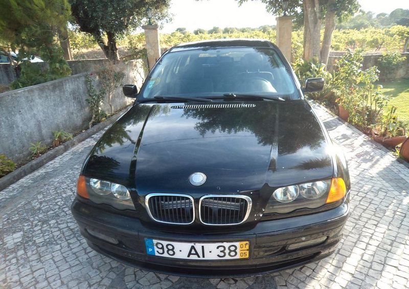 BMW 3 Series • 2001 • 300,000 km 1