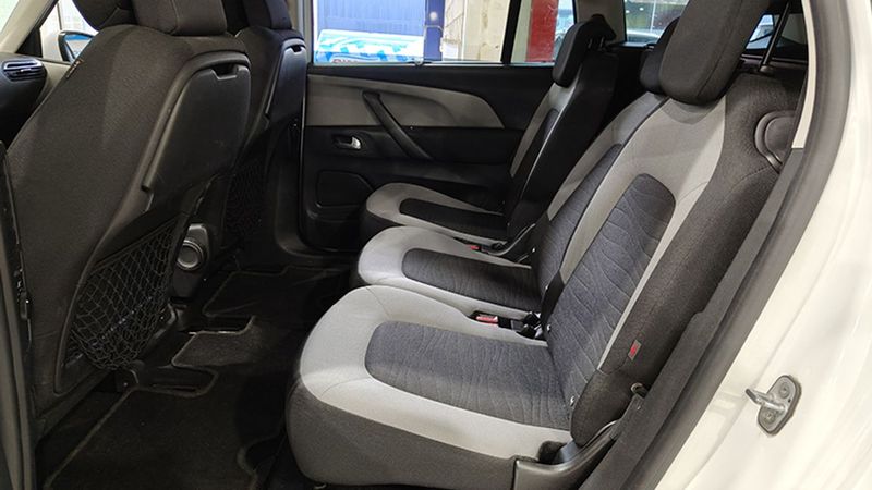 Citroën C4 Grand Picasso • 2015 • 154,279 km 6
