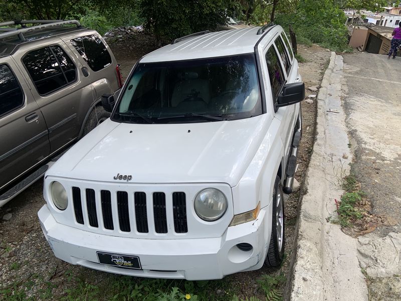 Jeep Patriot • 2010 • 137,867 km 1