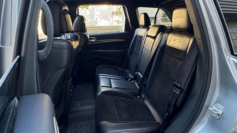 Jeep Grand Cherokee • 2018 • 102,429 km 6