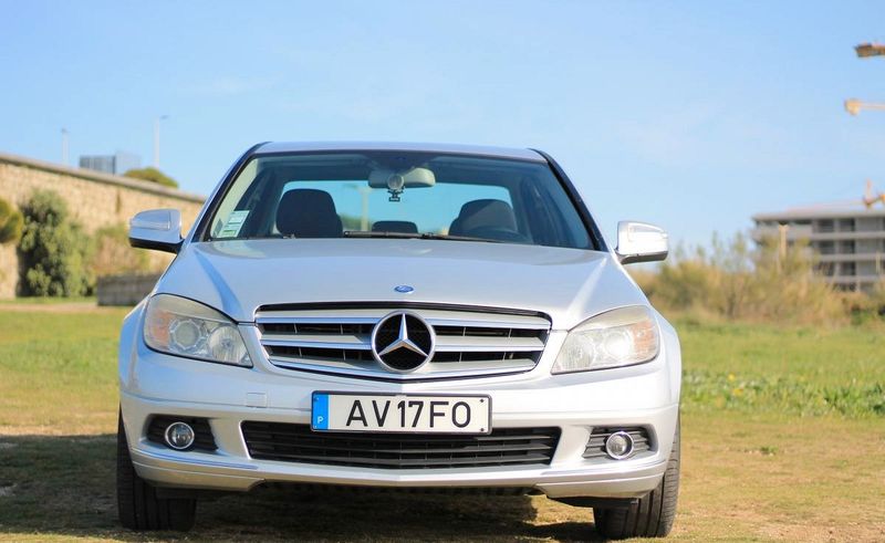 Mercedes-Benz C • 2007 • 250,000 km 1