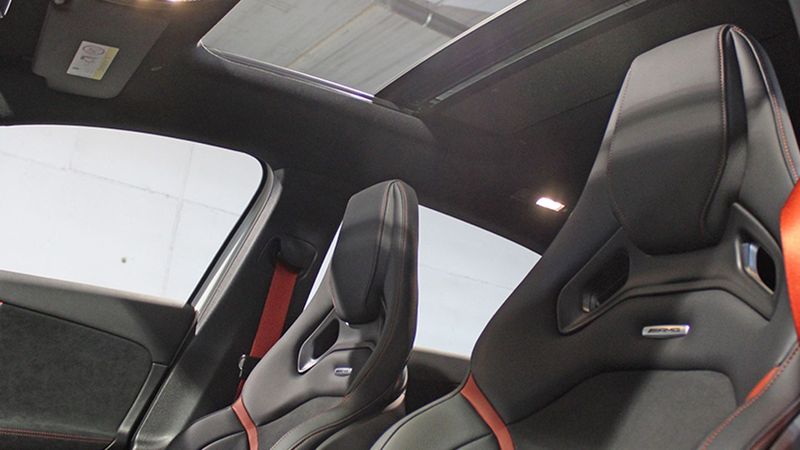 Mercedes-Benz A-Class • 2022 • 2,655 km 7