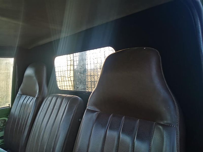 Mitsubishi Fuso canter • 1999 • 150,000 km 2