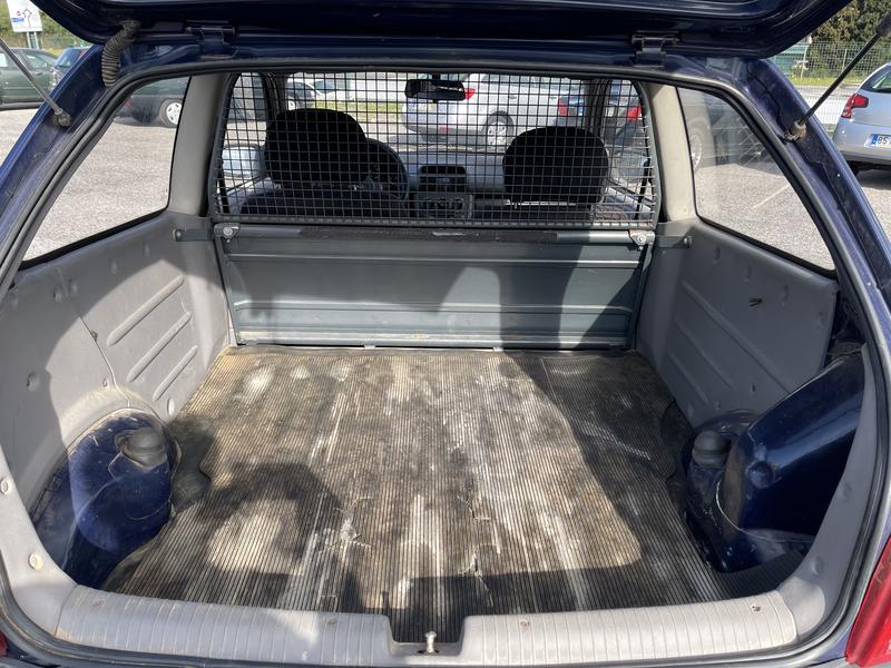 Opel Corsa • 1995 • 288,994 km 2