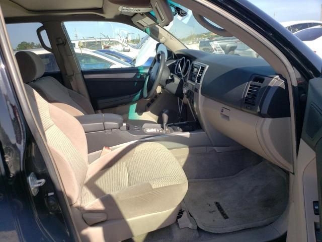 Toyota 4 Runner Limited • 2004 • 3 km 5