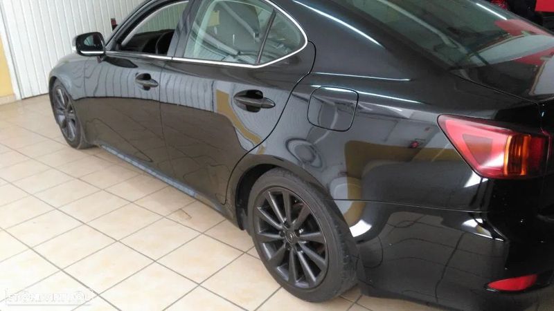Lexus IS • 2008 • 207,000 km 1