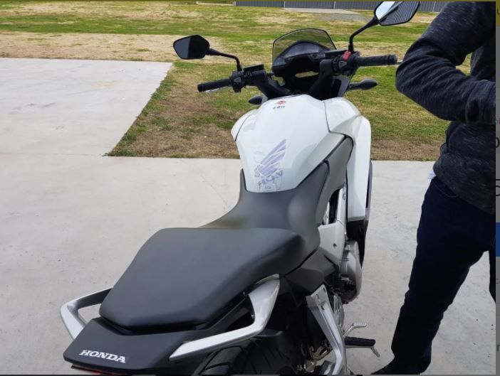 Honda vtr • 2011 • 45,000 km 4