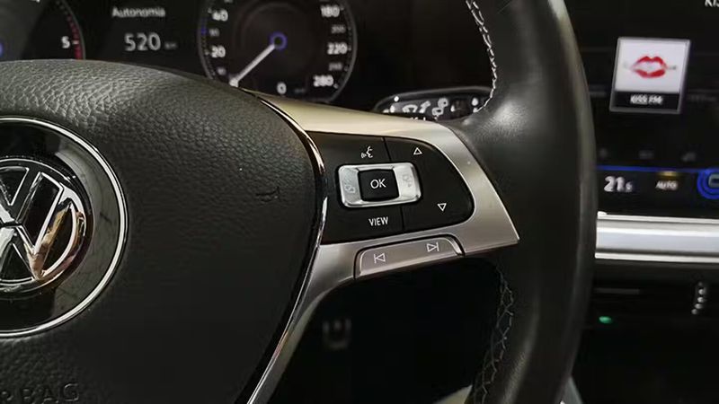 Volkswagen Touareg • 2019 • 94,801 km 36