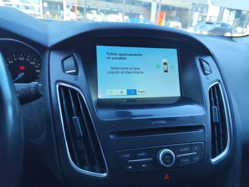 Ford Focus • 2017 • 127,000 km 16