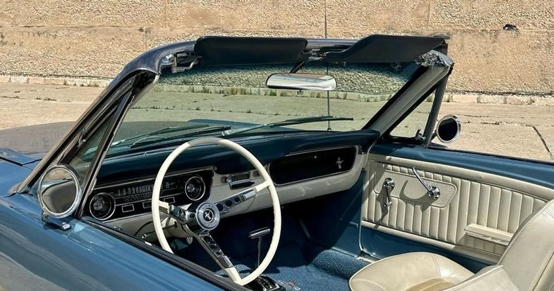 Ford Mustang • 1965 • 124,000 km 4