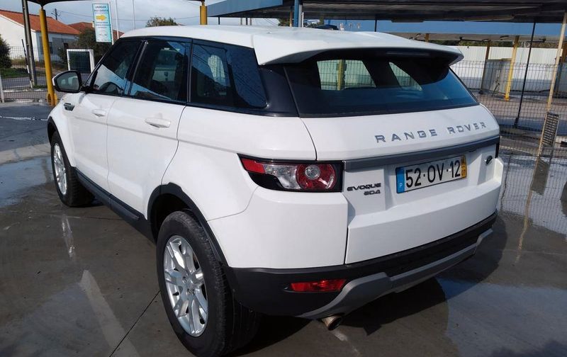 Land Rover Range Rover • 2014 • 179,999 km 6