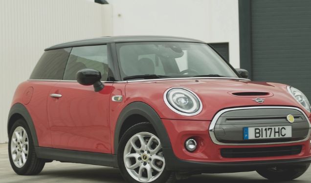 MINI Cooper S • 2021 • 23,000 km 2