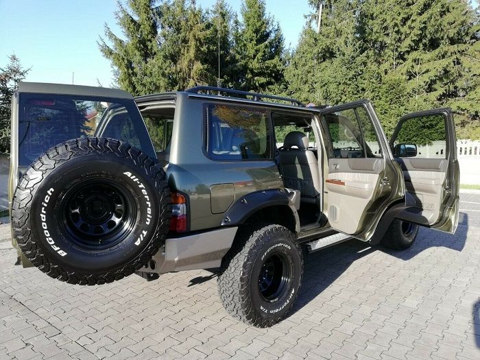 Nissan Patrol GR • 1999 • 252,000 km 4