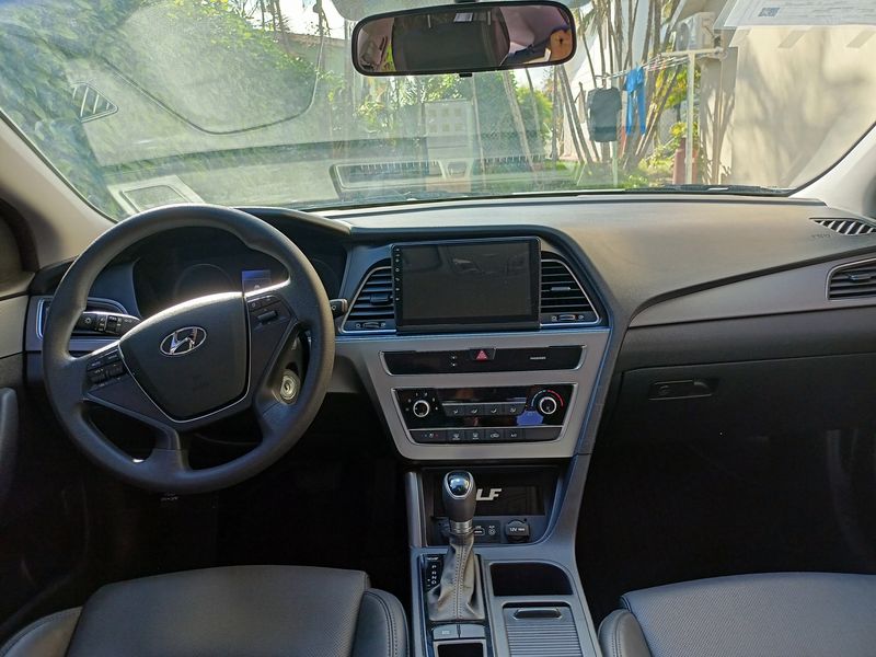 Hyundai Sonata • 2017 • 56,000 km 6