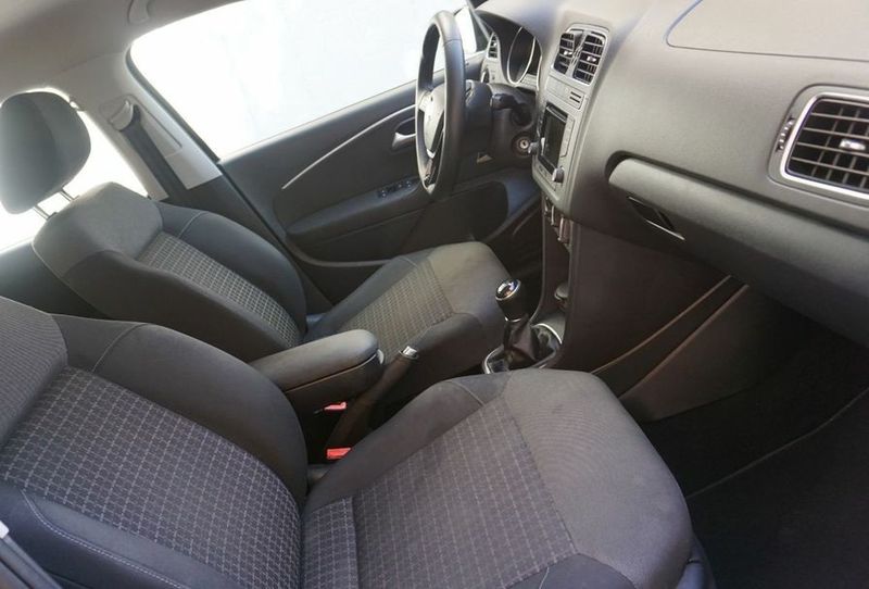 Volkswagen Polo • 2017 • 66,452 km 2