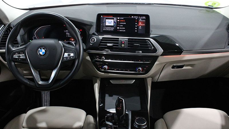 BMW X4 • 2019 • 92,183 km 4