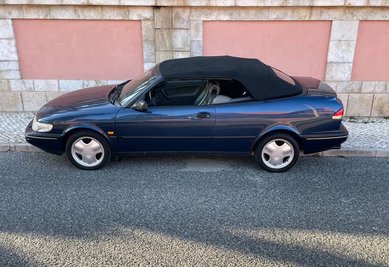 Saab 900 C • 1995 • 299,000 km 2