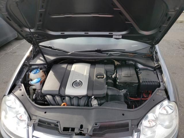 Volkswagen Jetta • 2007 • 10,000 mi 8