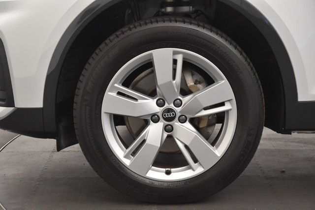 Audi Q5 • 2021 • 21,600 km 15