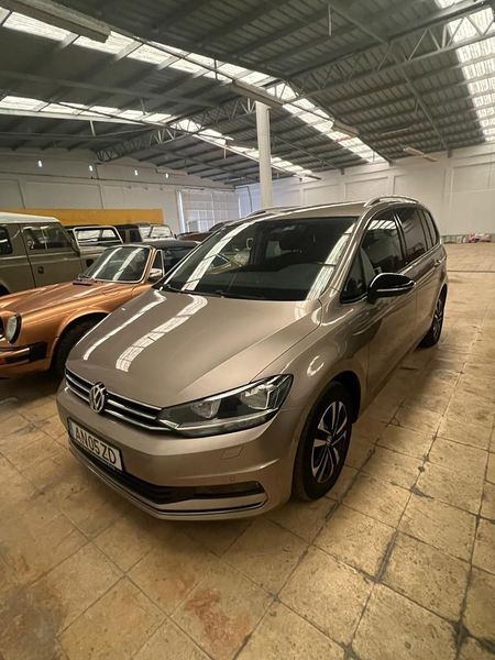 Volkswagen Touran • 2020 • 73,000 km 1