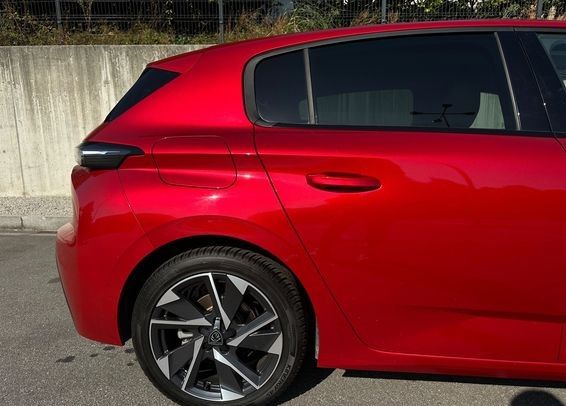 Peugeot 308 • 2024 • 8,300 km 31