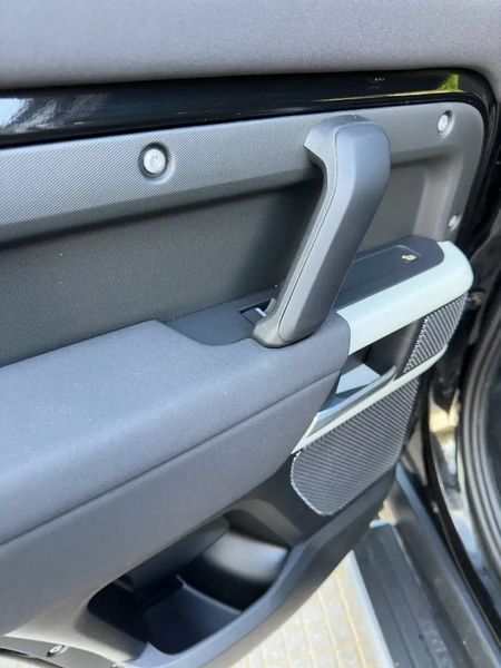 Land Rover Defender • 2022 • 21,653 km 7