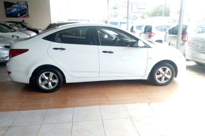 Hyundai Accent • 2016 • 50,000 km 2