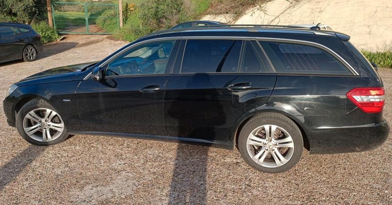 Mercedes-Benz 200 - 300 • 2010 • 299,999 km 3