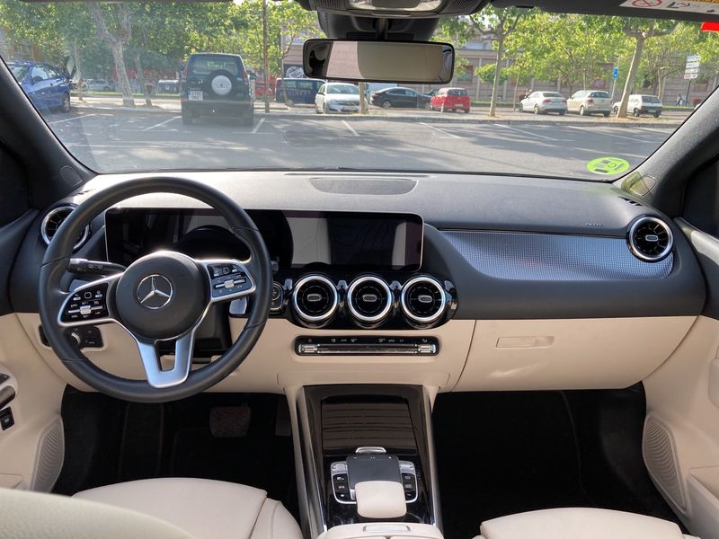 Mercedes-Benz Class B • 2019 • 34,000 km 1
