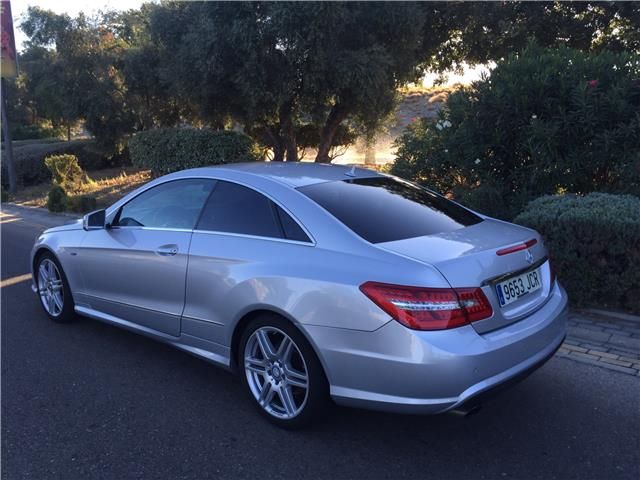 Mercedes-Benz E Coupé • 2012 • 172,000 km 2