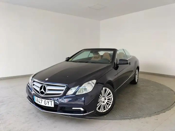Mercedes-Benz E Cabrio • 2010 • 144,000 km 1