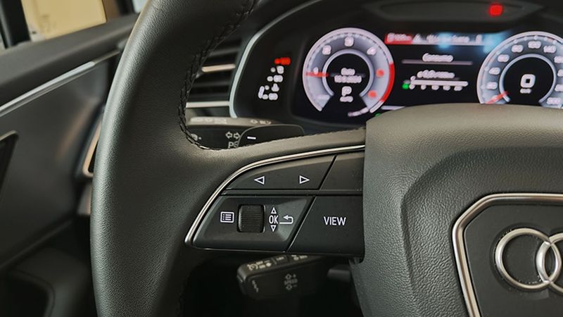 Audi Q7 • 2021 • 9,800 km 6