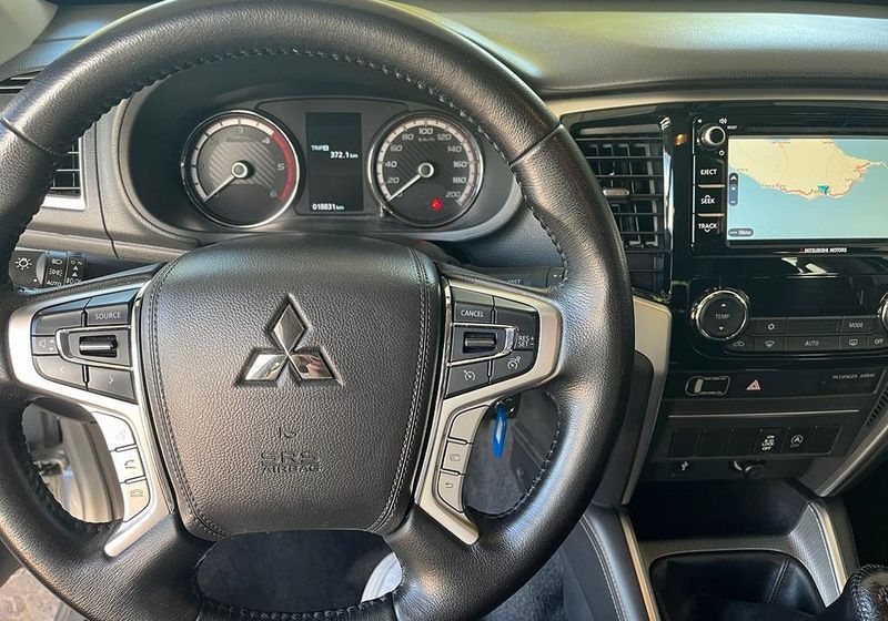 Mitsubishi Eclipse Spyder • 2022 • 10,000 km 4