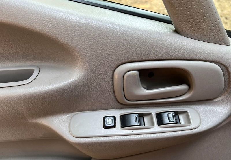 Toyota Dyna • 2008 • 213,000 km 8