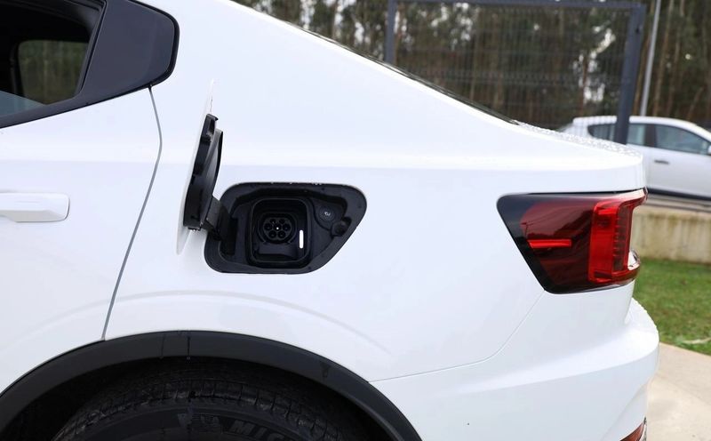 Polestar 2 • 2022 • 11,500 km 6