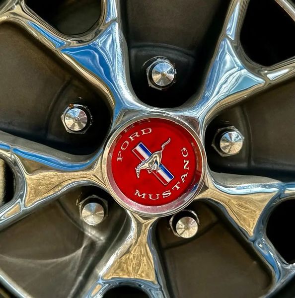 Ford Mustang • 1965 • 124,000 km 6