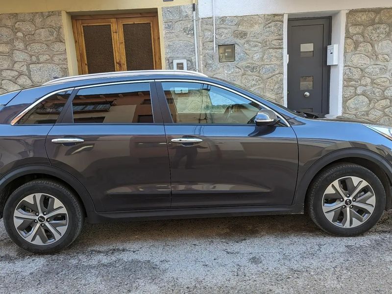 Kia Niro • 2019 • 36,500 km 5