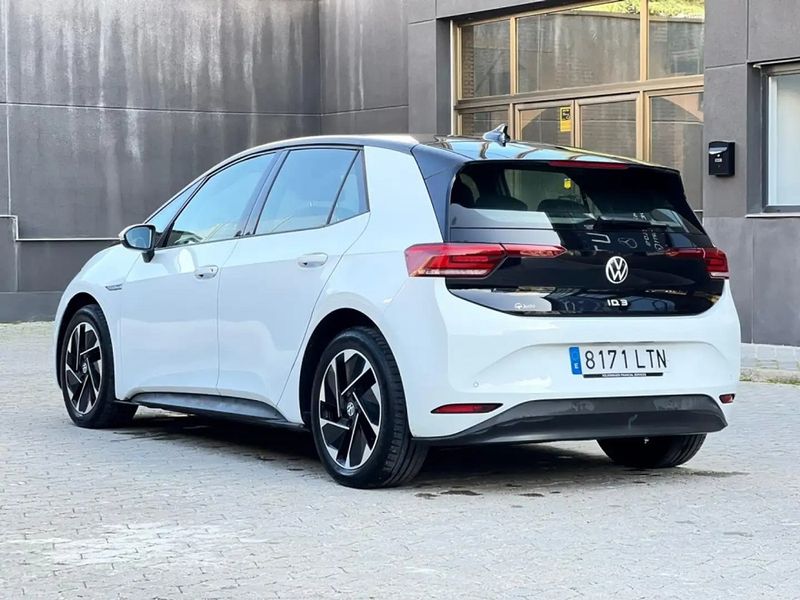 Volkswagen ID.4 • 2021 • 48,000 km 5