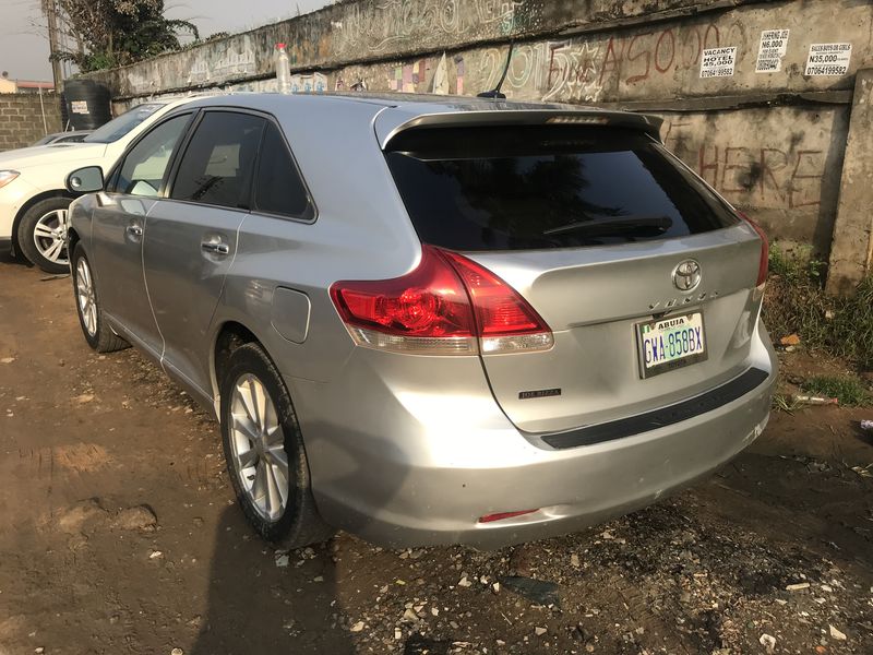 Toyota Venza • 2010 • 103,847 km 2