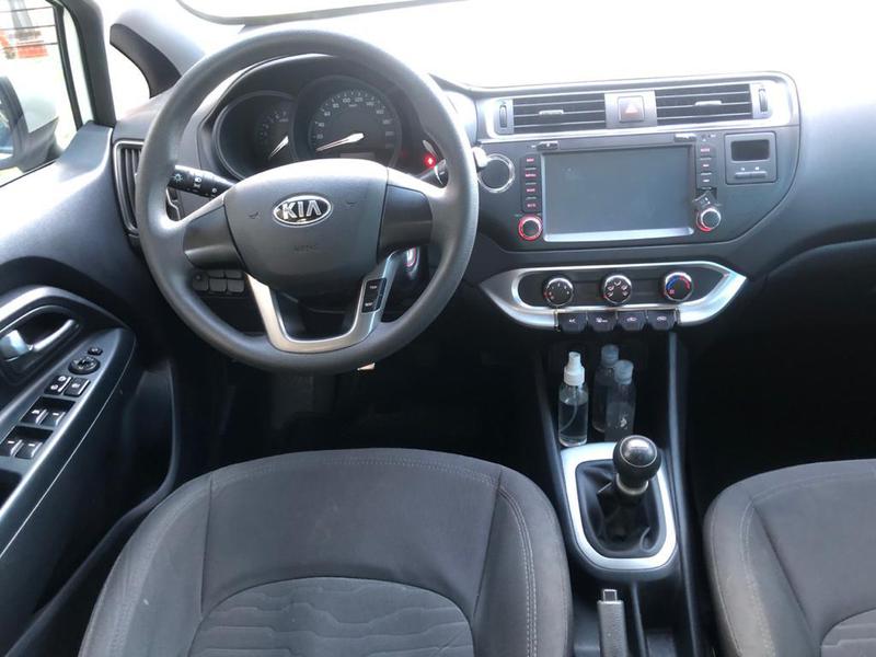 Kia Rio sedan • 2017 • 44,000 km 20