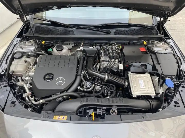 Mercedes-Benz A-Class • 2021 • 40,200 km 10