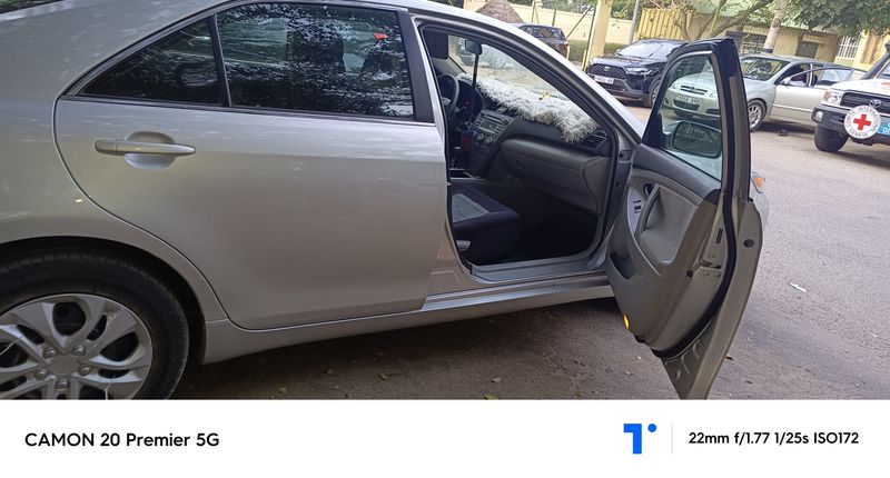 Toyota Camry • 2010 • 106 km 7