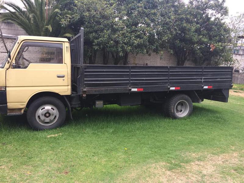 Nissan Cabstar E - T • 1992 • 0 km 4