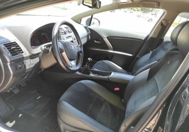 Toyota Avensis • 2014 • 155,000 km 1