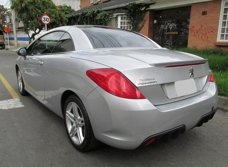 Peugeot 308 CC • 2011 • 100,000 km 2