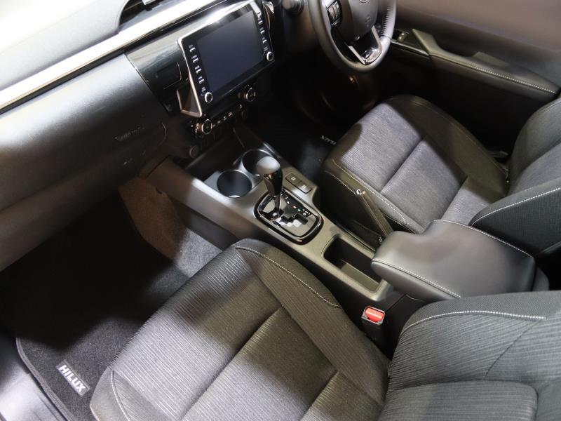 Toyota Hilux • 2020 • 3,436 km 7