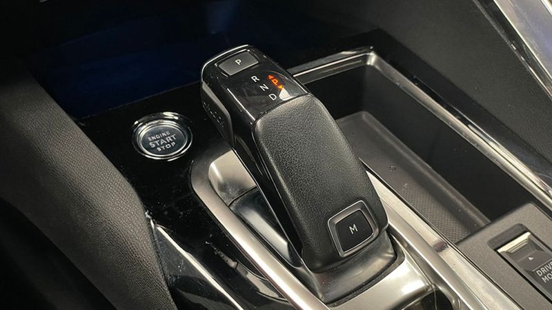 Peugeot 5008 • 2021 • 48,226 km 3